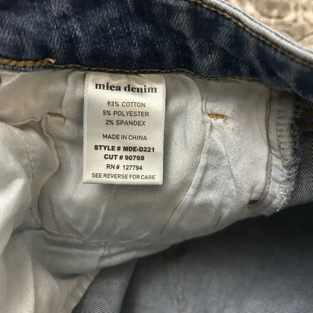 Mica Denim STYLE # MDE-D221 CUT # 90769 RN # 127794 Women’s Size 32 - Picture 4 of 12